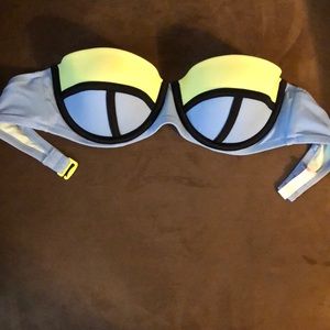 Victoria’s Secret Bandeau Bikini Top